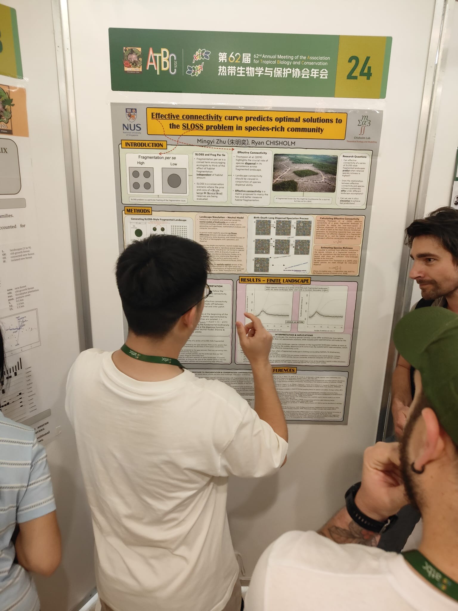 Mingyi presenting his poster